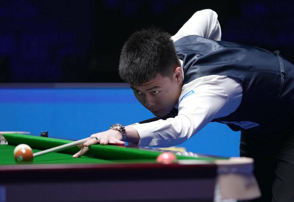 这篇稿件配 这篇稿件配