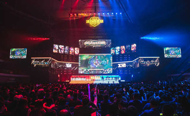 球队展现出 球队展现出