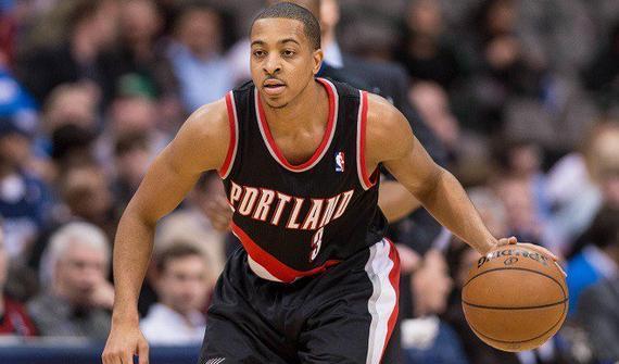 继续保持着 继续保持着