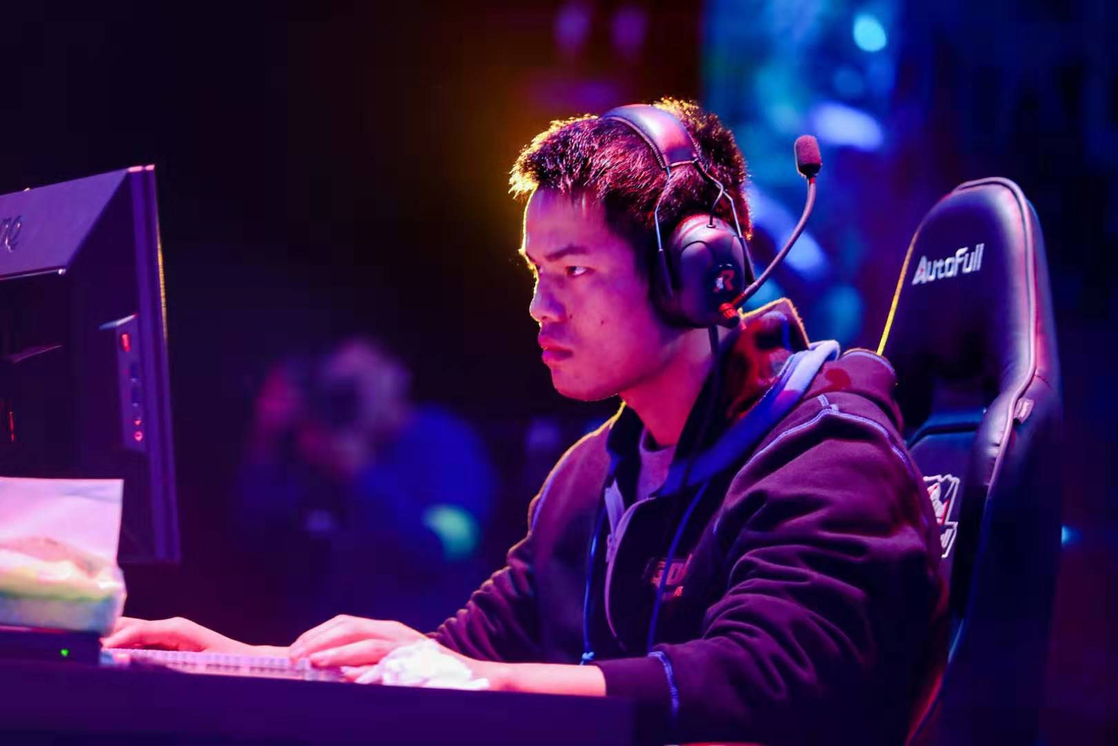 精神状态的 精神状态的