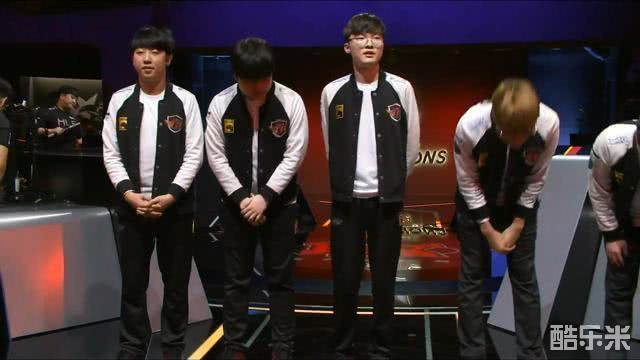 面对逆境时 面对逆境时