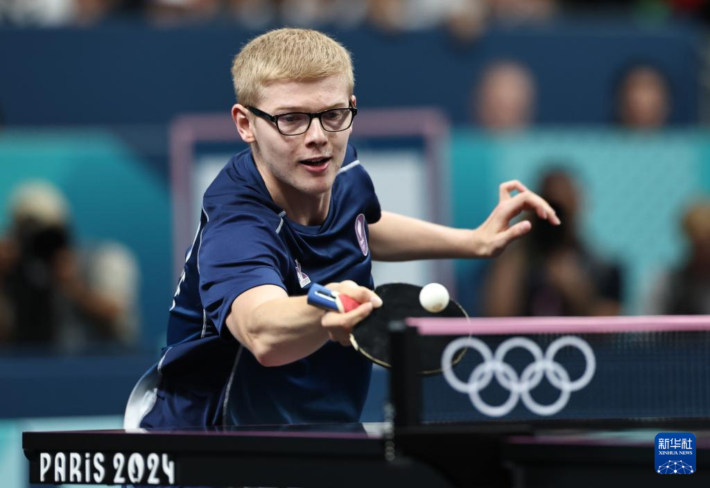 人默契的三 人默契的三