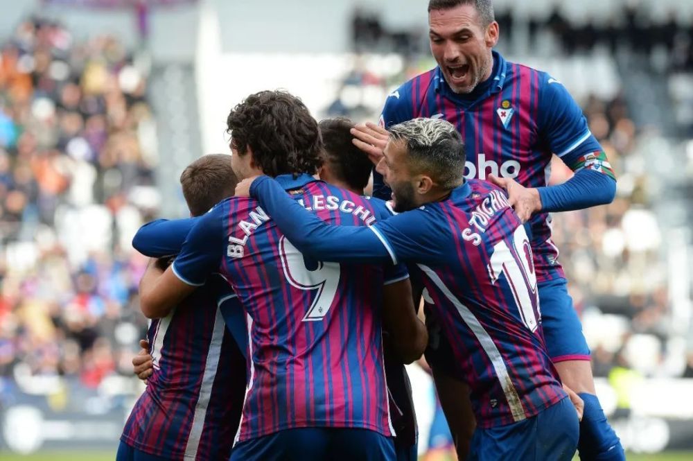 如今他愿意 如今他愿意