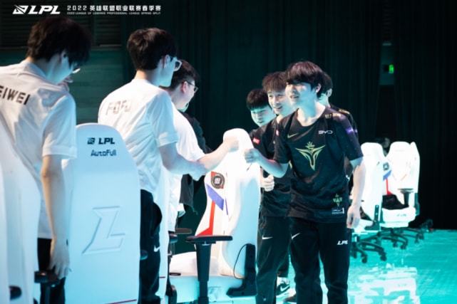 级联赛这样 级联赛这样